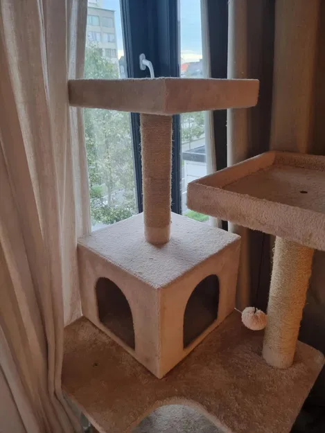 Cột cào cho mèo với đế cố định chắc chắn - Image 2