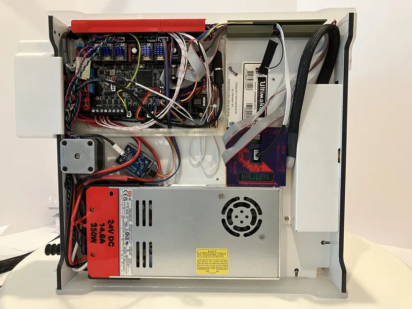 Tổ chức cáp cho rãnh dưới thùng máy in Ultimaker Original+/2/2+ - Image 1