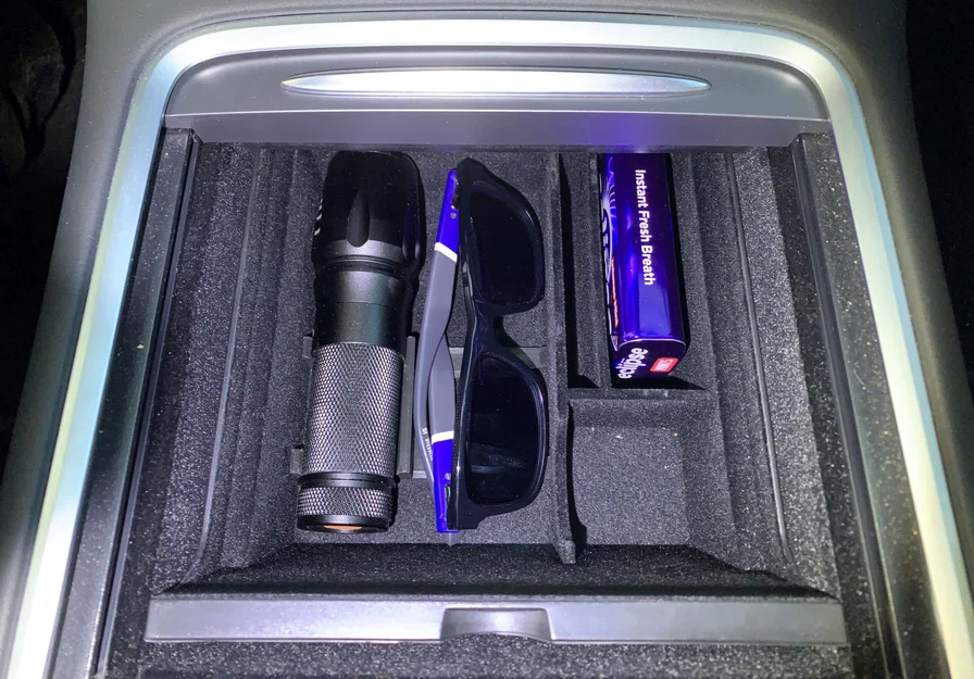 Ngăn chia khay trung tâm cho Tesla Model 3/Y - Image 2