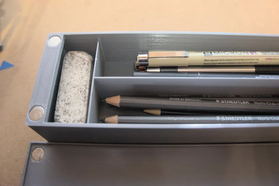 Hộp bút chia ngăn có nam châm giữ kín - Image 4