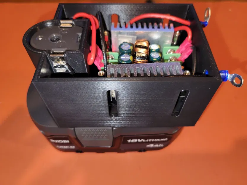 Nguồn cung cấp điện áp điều chỉnh từ pin Ryobi 18V - Image 3