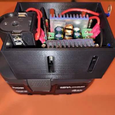 Nguồn cung cấp điện áp điều chỉnh từ pin Ryobi 18V