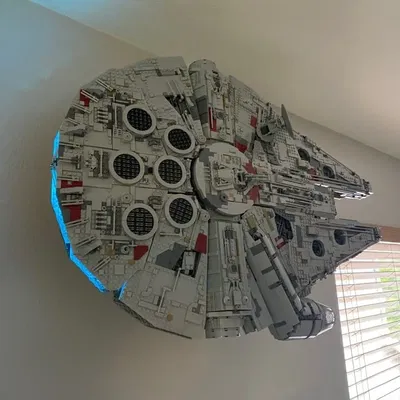 Giá đỡ tường VESA cho LEGO Millennium Falcon 75192