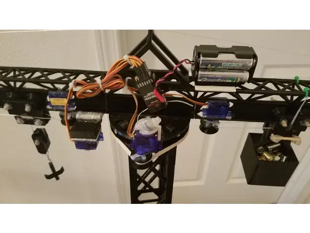 Cần cẩu tháp điều khiển từ xa cao 1.42m - Image 9