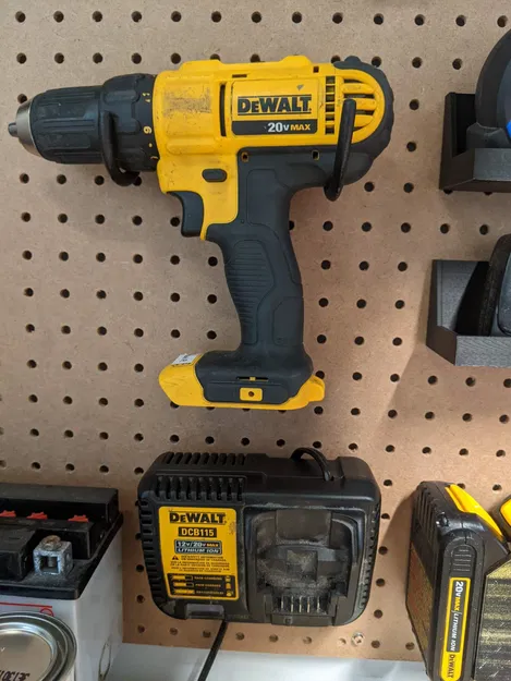 Giá đỡ gắn tường cho bộ sạc pin Dewalt DCB115 - Image 2