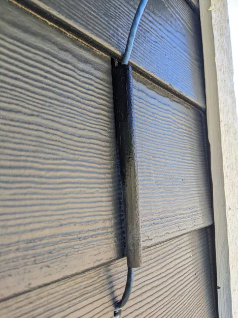 Dây dẫn cáp Ethernet gắn dưới ván Hardiplank 6 - Image 1