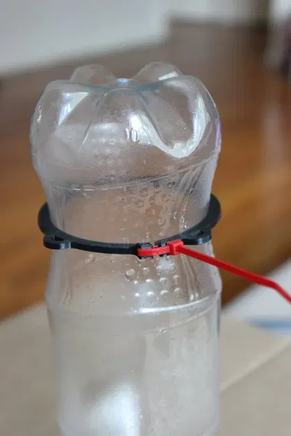 Máy cho chim ăn từ chai PET tiêu chuẩn PCO 1881 - Image 7