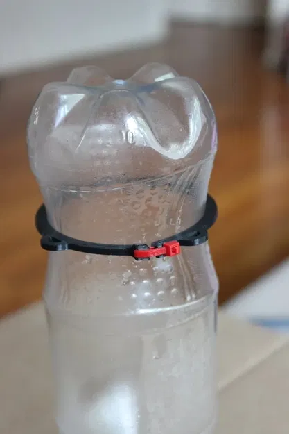 Máy cho chim ăn từ chai PET tiêu chuẩn PCO 1881 - Image 8