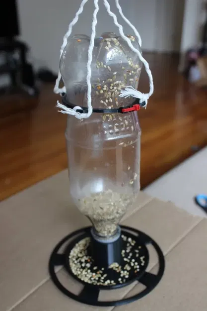 Máy cho chim ăn từ chai PET tiêu chuẩn PCO 1881 - Image 12