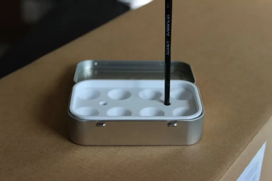 Bảng màu nước Altoids Tin với giá đỡ cọ vẽ - Image 6