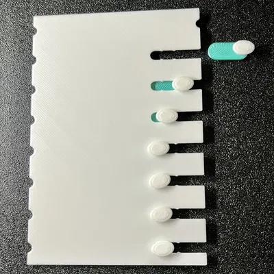 Danh sách công việc trống với dấu kiểm bật tắt