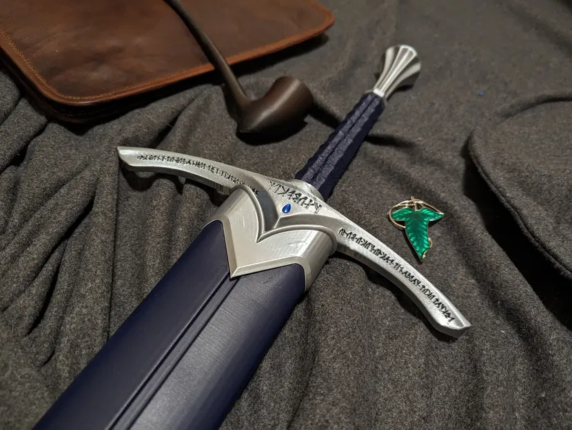 Bao kiếm Glamdring của Gandalf trong phim Hobbit - Image 10