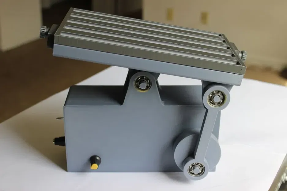 Bộ khuấy/mixer/lắc phòng thí nghiệm mã nguồn mở - Image 1