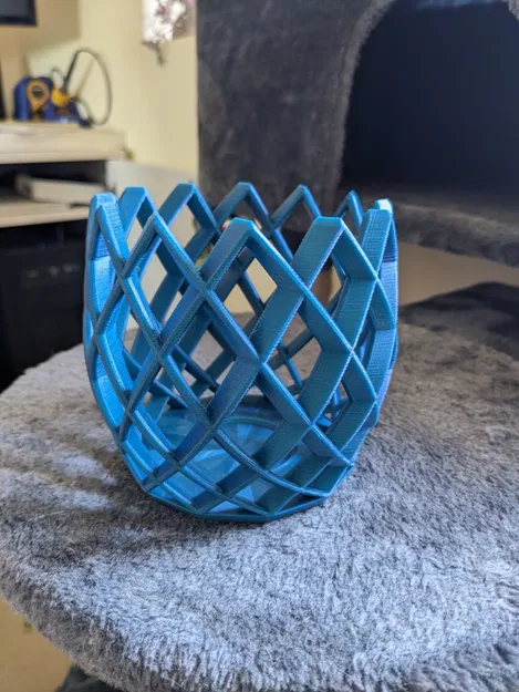 Giá đỡ nến/đèn trà với thiết kế tinh tế - Image 1