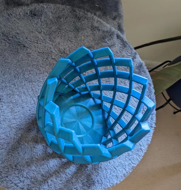 Giá đỡ nến/đèn trà với thiết kế tinh tế - Image 2