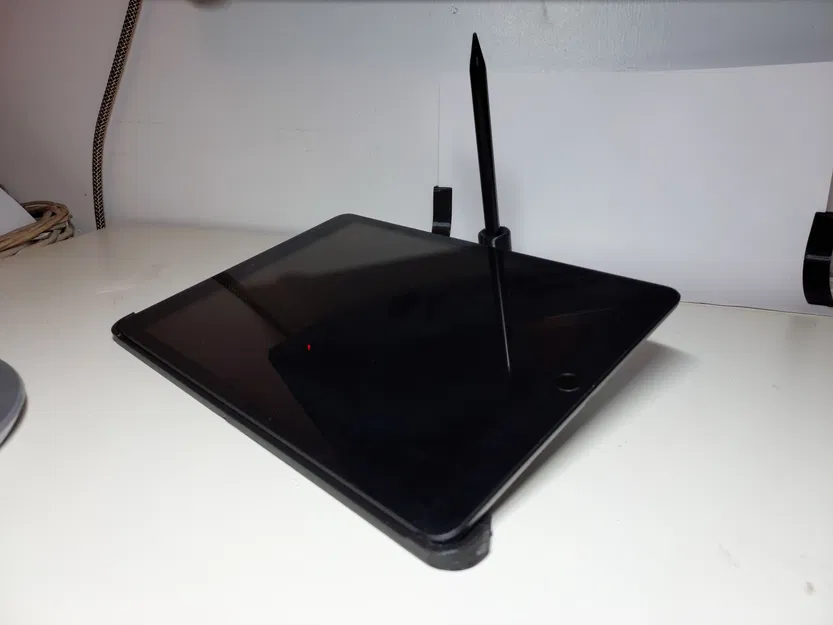 Giá đỡ viết vẽ cho iPad thế hệ 7 với giá đỡ bút - Image 1