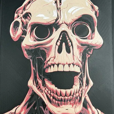 Khuôn mặt undead phong cách Iron Maiden Eddie