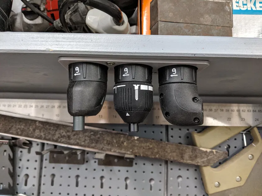 Giá đỡ công cụ Bosch IXO gắn tường với lỗ khoan - Image 1