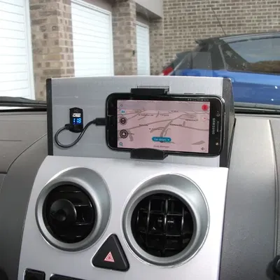 Giá đỡ điện thoại ô tô phức tạp cho Ford Fusion UK