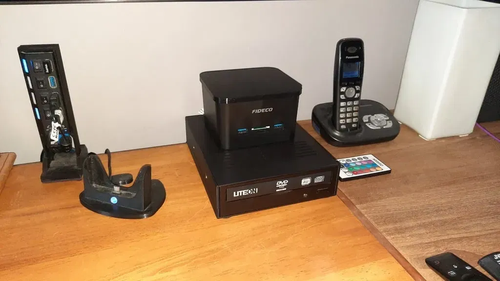 Vỏ ổ đĩa DVD 2 mảnh sử dụng bo mạch Hitachi Simpledrive - Image 2