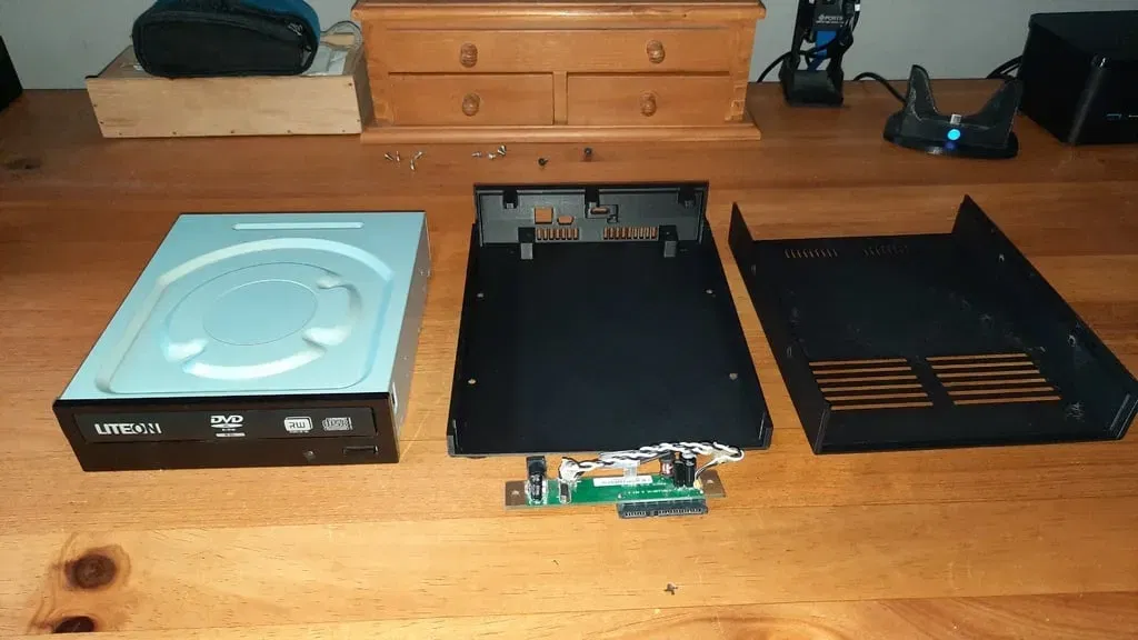 Vỏ ổ đĩa DVD 2 mảnh sử dụng bo mạch Hitachi Simpledrive - Image 5