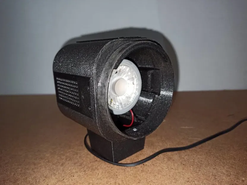 Đèn followspot chức năng Robert Juliat Cricket - Image 21