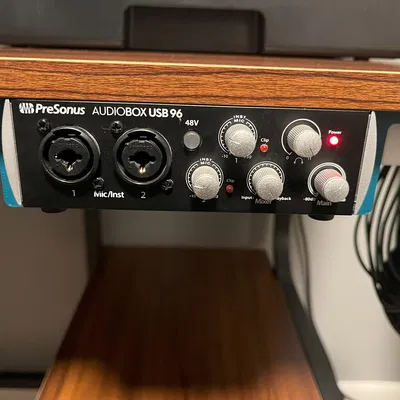 Giá đỡ dưới bàn cho PreSonus Audiobox USB96