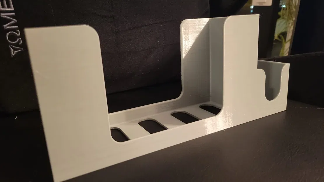 Giá đỡ khăn lau với ngăn chứa chai xịt nhỏ bên cạnh - Image 6