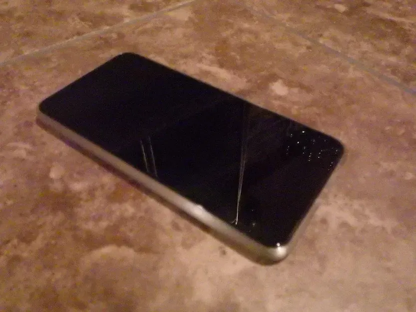 Mô hình điện thoại Samsung Galaxy S22+ cho ốp tùy chỉnh - Image 2