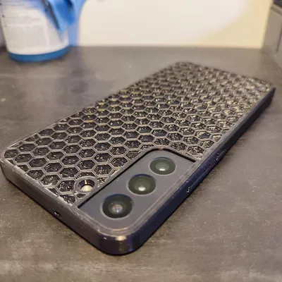 Ốp lưng Samsung Galaxy S22+ với thiết kế bảo vệ camera