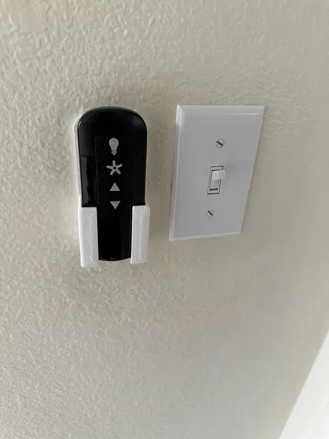 Giá đỡ tường cho điều khiển quạt Hunter Avia II - Image 1