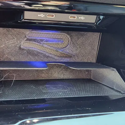 Giá đỡ sạc không dây cho VW Golf Mk8