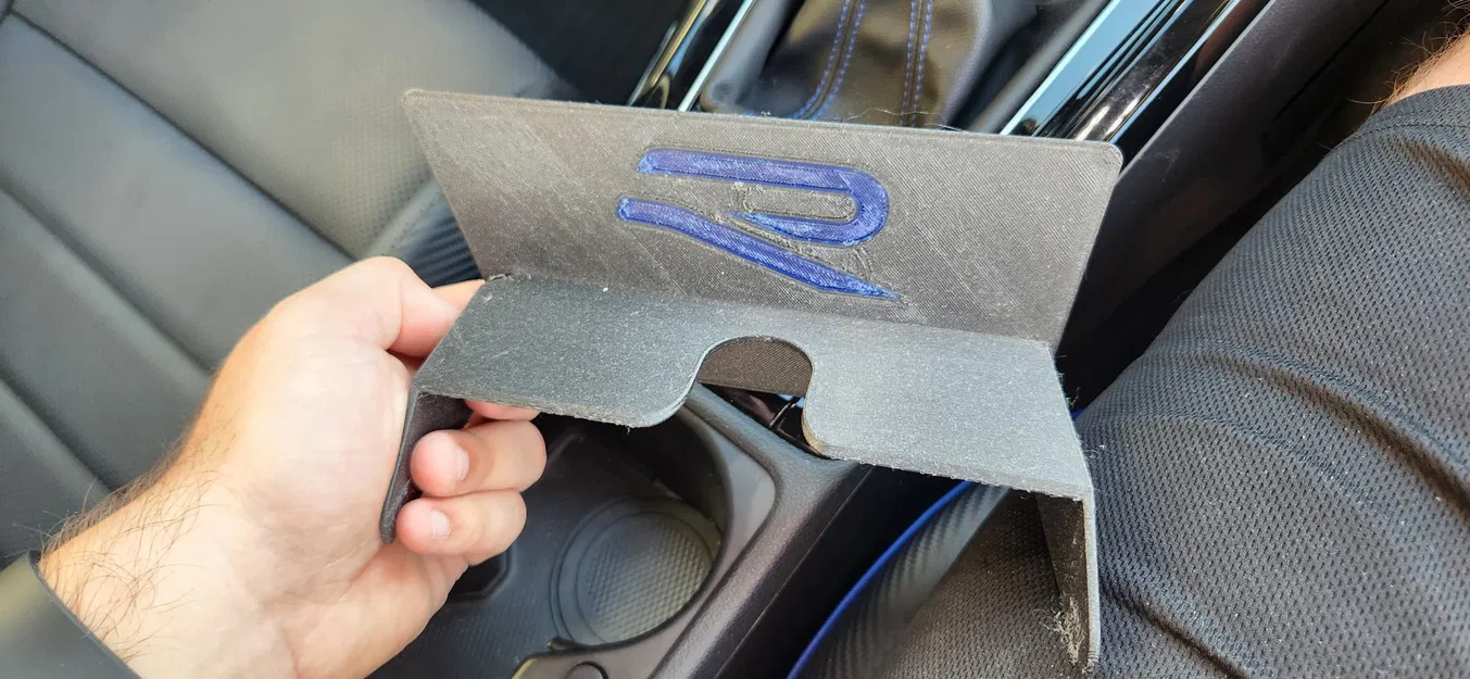 Giá đỡ sạc không dây cho VW Golf Mk8 dày hơn - Image 2