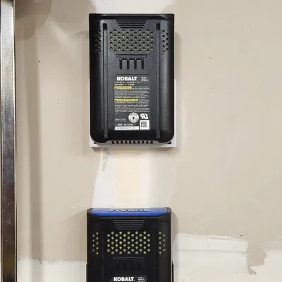 Giá đỡ pin Kobalt 40V cho thiết bị làm vườn