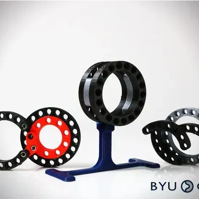 Liên kết cong kích thước vừa cho cơ chế phát triển