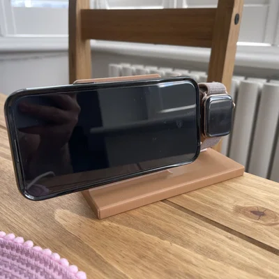 Giá đỡ MagSafe và Apple Watch cho tính năng StandBy