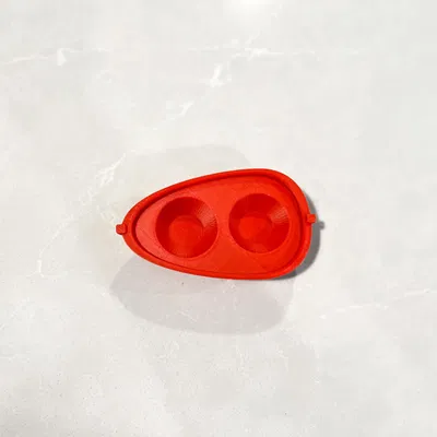 Thuyền tắm cho trẻ em với mèo và chó dễ thương