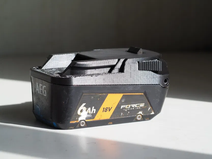 Thay thế linh kiện cho pin AEG 6ah hỏng hóc - Image 4