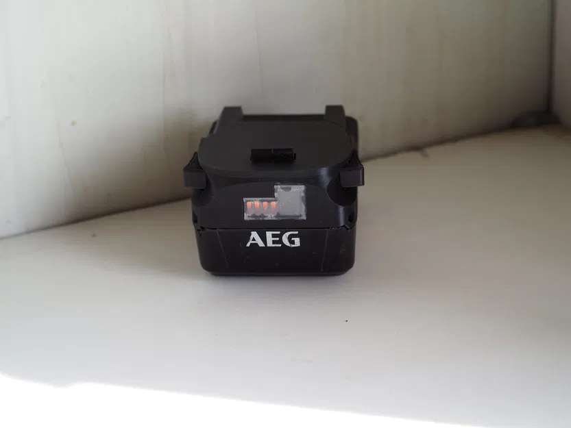 Thay thế linh kiện cho pin AEG 6ah hỏng hóc - Image 10