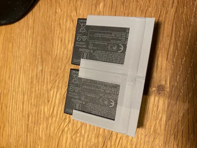 Giá đỡ pin LP-E17 đôi phiên bản 2 - Image 2