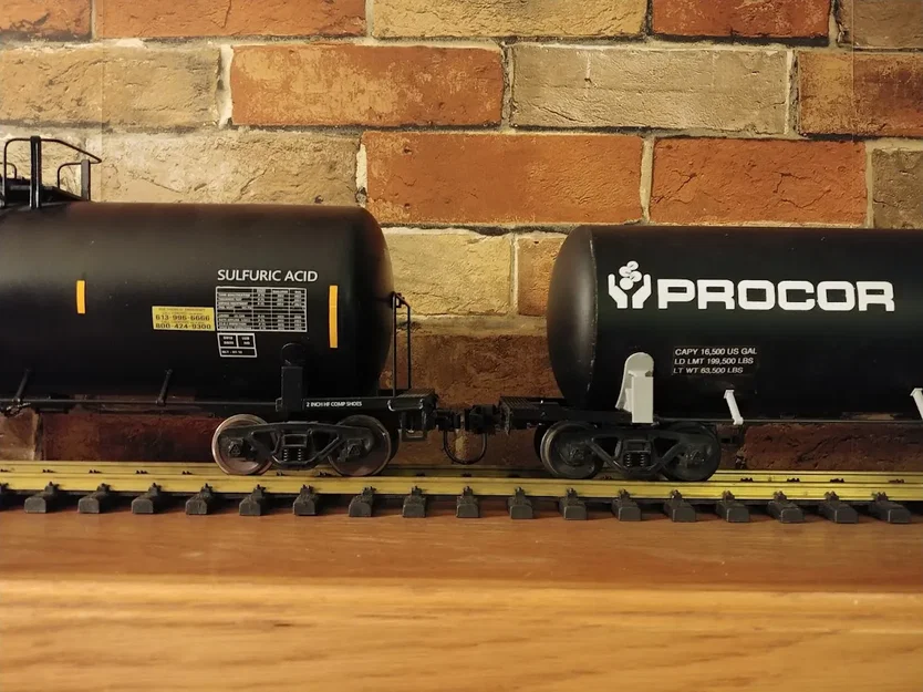Bệ dưới với tùy chọn coupler Kadee 906 / 907 - Image 1