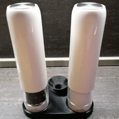 Chân đế + phễu cho máy xay muối tiêu ETA