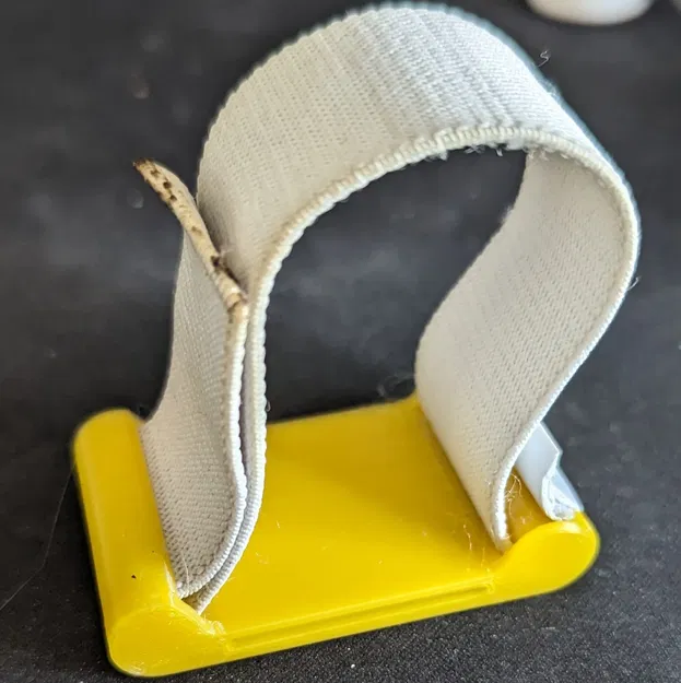 Giá đỡ pin cho tai nghe Meta Quest 2 - Image 3