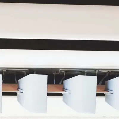 Bộ phận khuếch tán không khí điều hòa với cánh quạt bổ sung