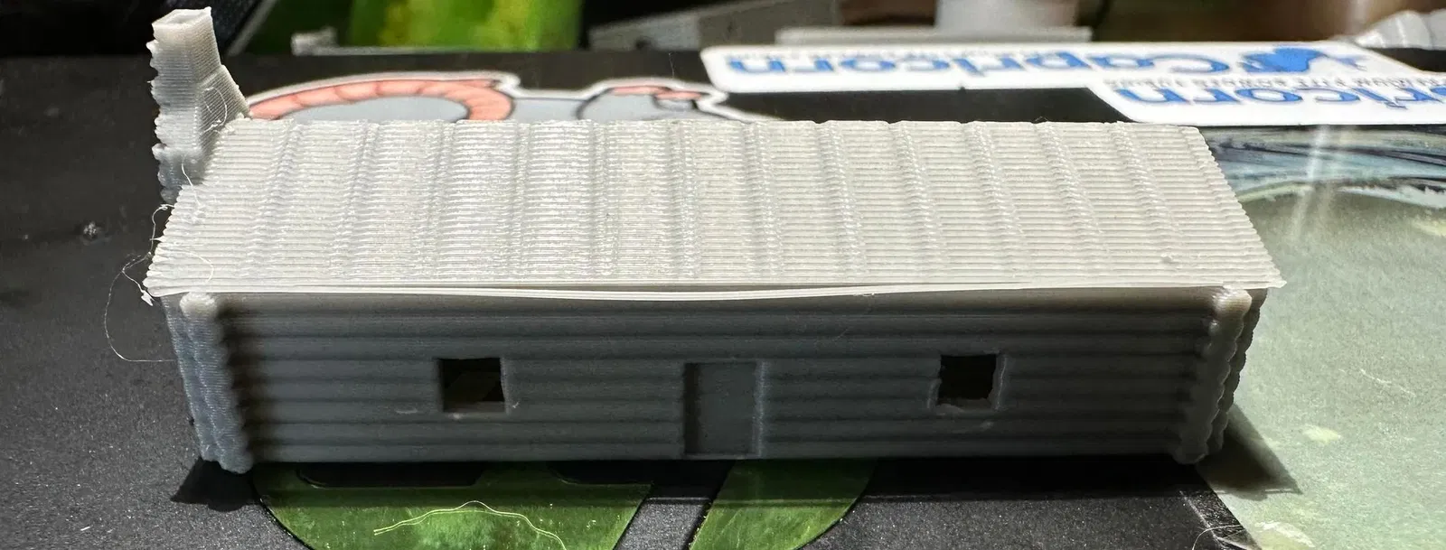 Cabin gỗ với ống khói tỉ lệ N - Image 2