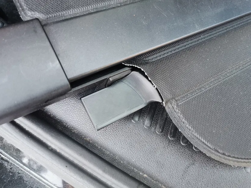 Nắp chặn cho nắp khoang hành lý Skoda Octavia - Image 9