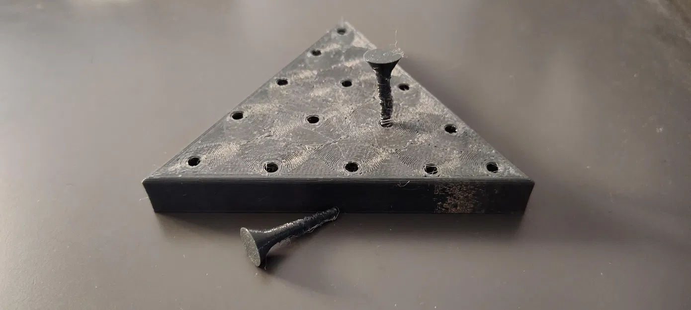 Trò chơi xếp hình chóp tam giác Peg Solitaire - Image 2