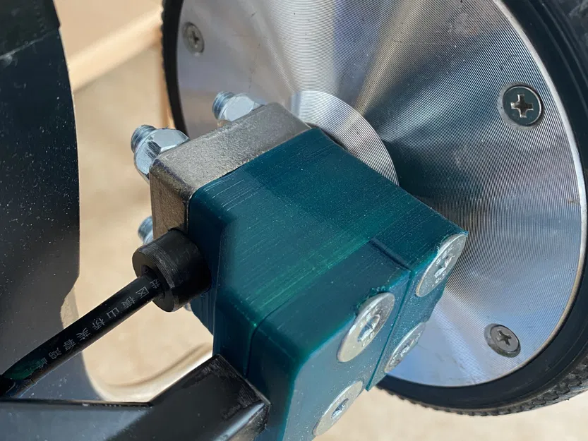 Giá đỡ động cơ cho longboard sử dụng động cơ hoverboard - Image 3