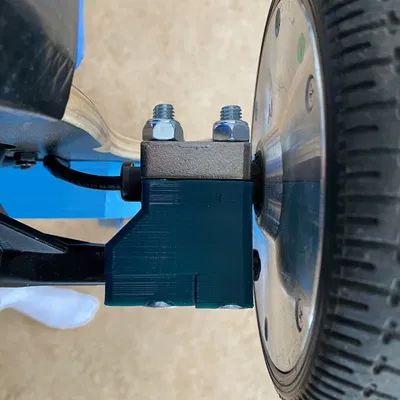 Giá đỡ động cơ cho longboard sử dụng động cơ hoverboard