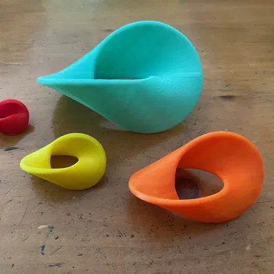 Hình dạng Anti Oloids lăn nhẹ nhàng với độ nghiêng lớn